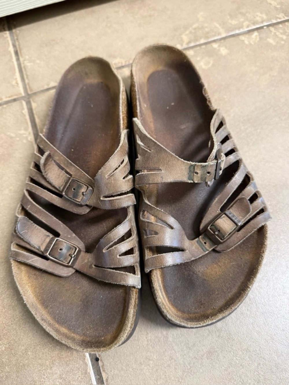 Birkenstock Granada - size 40 (women’s US 9)